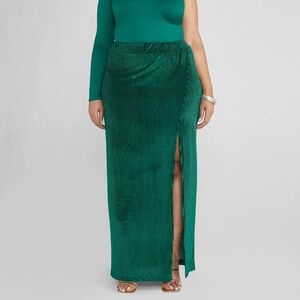 Fashion to Figure High Slit Velvet Maxi Skirt NWT Size 3X